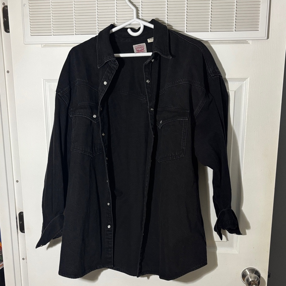 Levi's Black Jean shirt